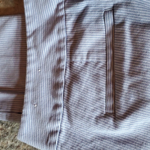 LOFT Skinny Ankle Pants - Picture 10 of 12